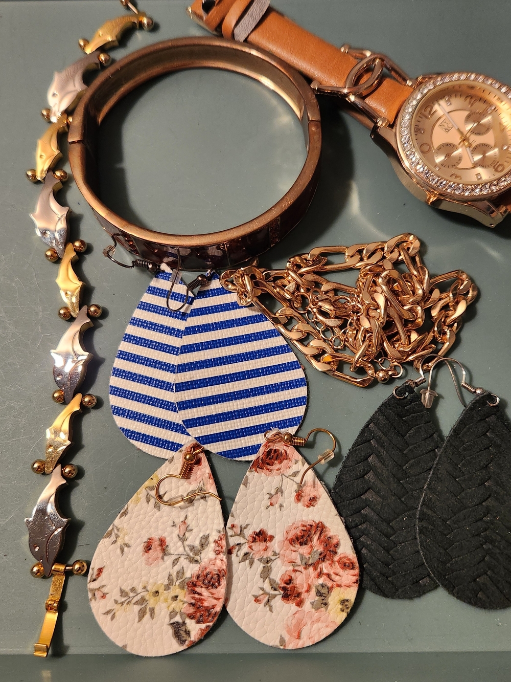 Jewelry Bundle Gold Tone